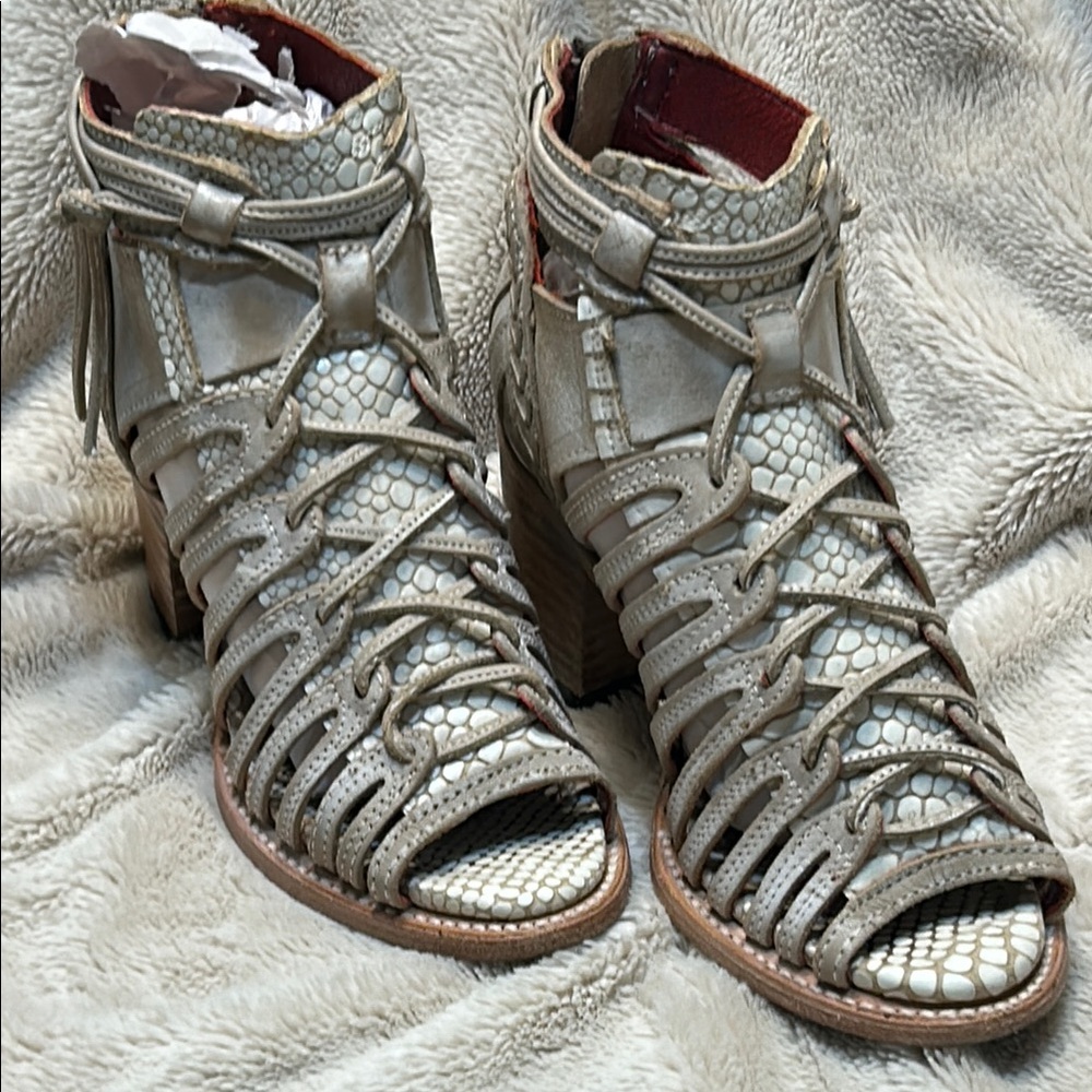 Freebird Cream Ankle Booties with Strappy Design